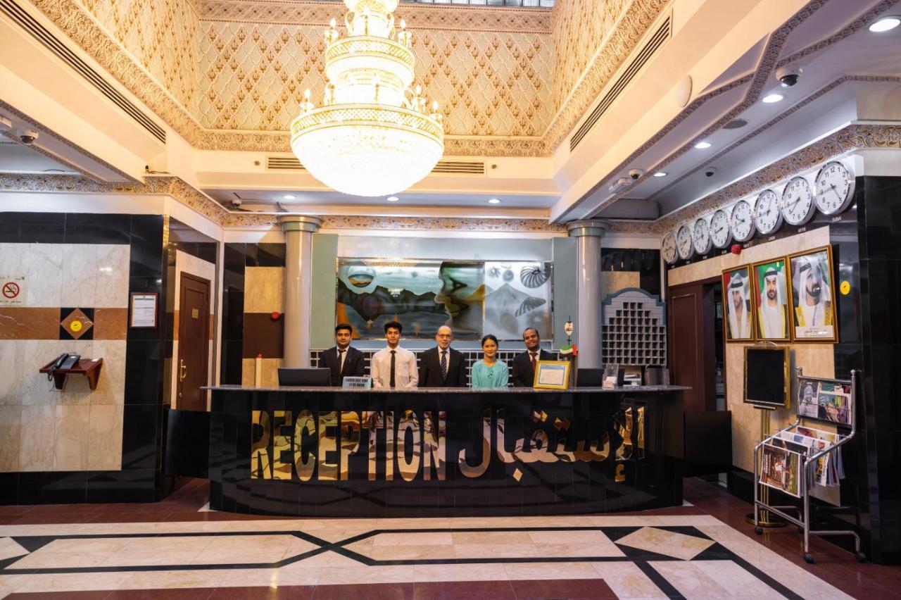 Three 888 Hotel 迪拜 外观 照片